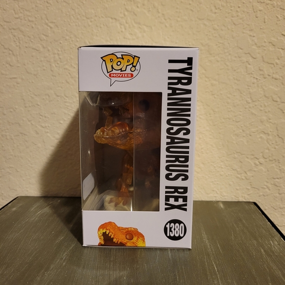Funko Pop Movies Jurassic Park Tyrannosaurus Rex (Wal-Mart Exclusive) #1380 - Picture 2 of 5